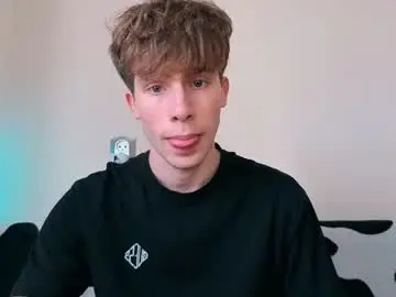 Chaturbate Watch Live Sex Cams of cute_brian