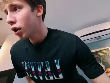 Chaturbate Sex Cam of cute_brian