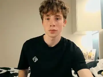 Chaturbate Sex Cam of cute_brian