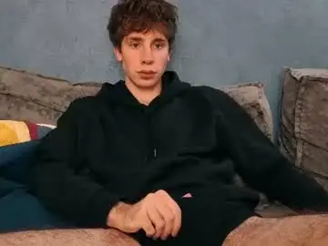 Chaturbate Best live sex cam show of cute_brian