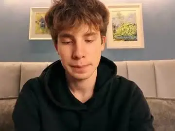 Chaturbate Live Sex Cam of cute_brian