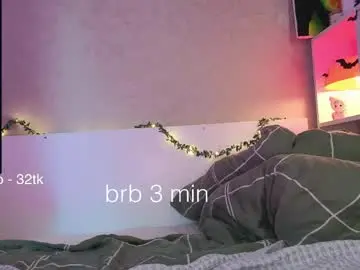 Chaturbate Live Porn of elusive_mia