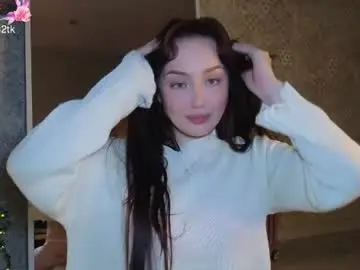 Chaturbate Live Sex Cam of elusive_mia
