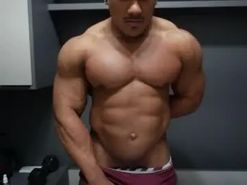 Chaturbate Live Porn of henrimusclee