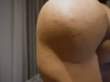 Chaturbate Nude Webcam of henrimusclee
