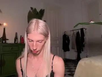 Chaturbate Best live sex cam show of hung_angel_xxl