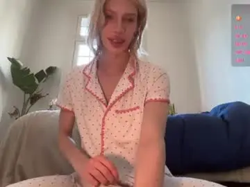 Chaturbate Adult Video Chat of hung_angel_xxl