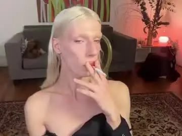 Chaturbate Live Sex Cam of hung_angel_xxl