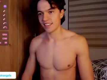 Chaturbate Live Sex Cam of mastrangelo_x