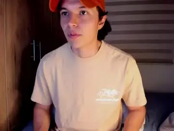 Chaturbate Live Porn of mastrangelo_x