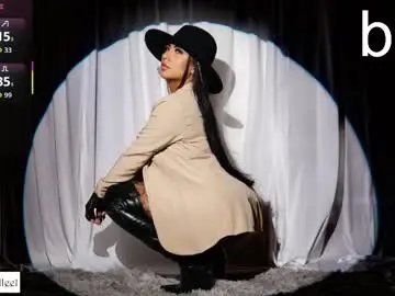 Chaturbate Best live sex cam show of ameliebelle_