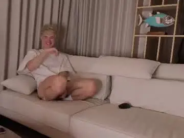Chaturbate Best live sex cam show of braxiboy