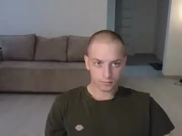 Chaturbate Sex Cam of danila_trezzini