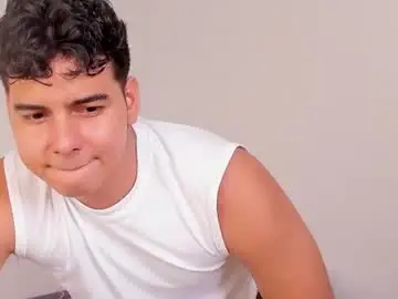 Chaturbate Live Sex Cam of diego_cazas