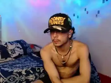 Chaturbate Live Sex Cam of dominic_hanks