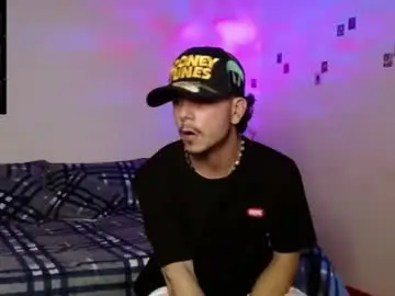 Chaturbate Adult Video Chat of dominic_hanks