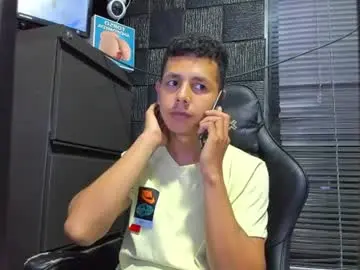 Chaturbate Nude Webcam of g_lincoln