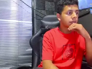 Chaturbate Free Porn Cam of g_lincoln