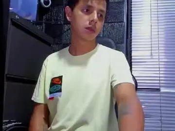 Chaturbate Best live sex cam show of g_lincoln