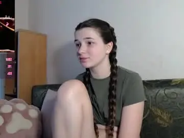 Chaturbate Live Sex Cam of makiimastar