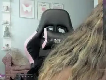 Chaturbate Free Live Porn of melaany_