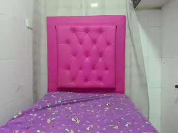 Chaturbate Live Sex Cam of miss_kattya_