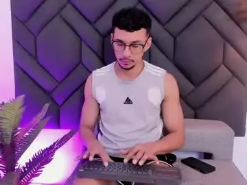 Chaturbate Sex Cam of philip_collins