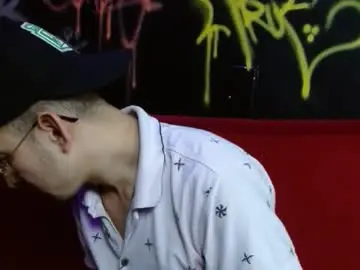 Chaturbate Live Porn of anyeloblack69