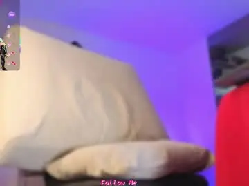 Chaturbate Live Sex Cam of chloe_cooperr