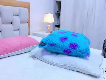 Chaturbate Adult Video Chat of lexy_and_mia