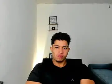 Chaturbate Adult Webcams of zayn_v1p