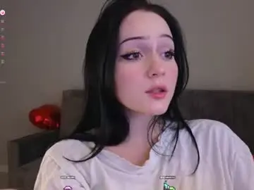 Chaturbate Live Sex Cam of cloudemy