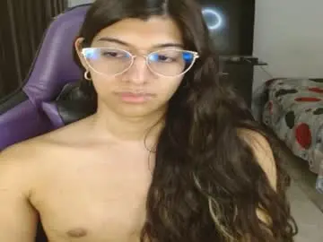 Chaturbate Live Sex Cam of engiel_phoenix