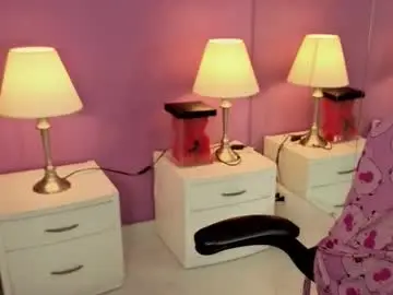 Chaturbate Best live sex cam show of lillianderson