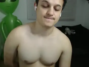 Chaturbate Free Porn Cam of lioncluess