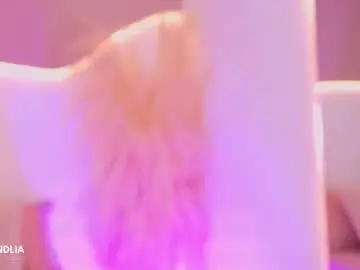 Chaturbate Adult Webcam of maia_lia_