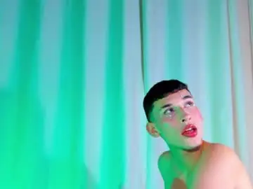 Chaturbate Free Porn Cam of owen_stone1