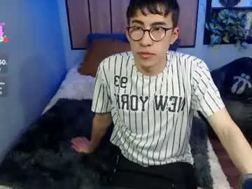 Chaturbate Sex Cam of andy_norton
