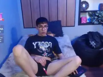Chaturbate Sex Cam of andy_norton