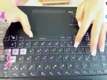 Chaturbate Sex Chat of flooora_0