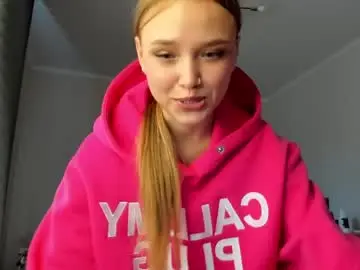 Chaturbate Free Live Porn of flooora_0