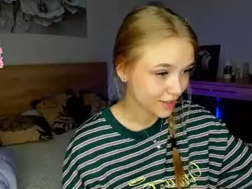 Chaturbate Adult Video Chat of flooora_0
