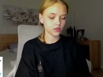 Chaturbate Best live sex cam show of flooora_0