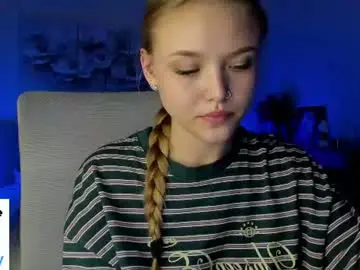 Chaturbate Free Porn Cam of flooora_0