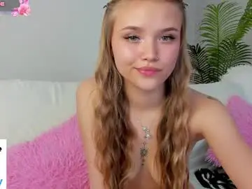 Chaturbate Live Sex of flooora_0