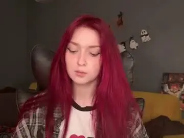 Chaturbate Free Porn Cam of purple_averge