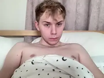 Chaturbate Live Sex Cam of scottish_twink01