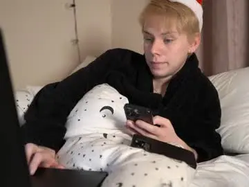 Chaturbate Watch Live Sex Cams of scottish_twink01