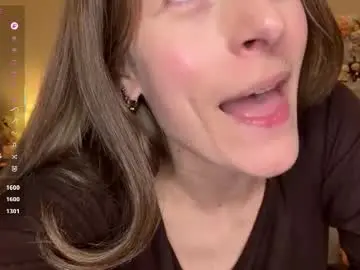 Chaturbate Live Sex Cam of susannahxx