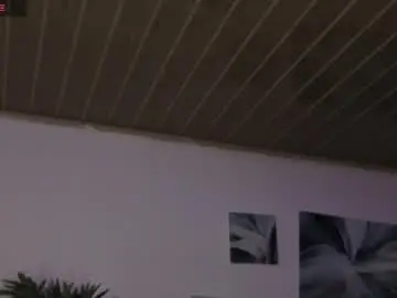 Chaturbate Live Sex of eloisee_
